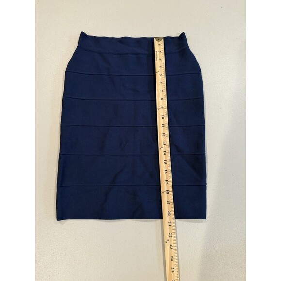 BCBGMaxazria Skirt Womens Medium Navy Stretch Bandage Bodycon Going Out Work - Picture 4 of 5